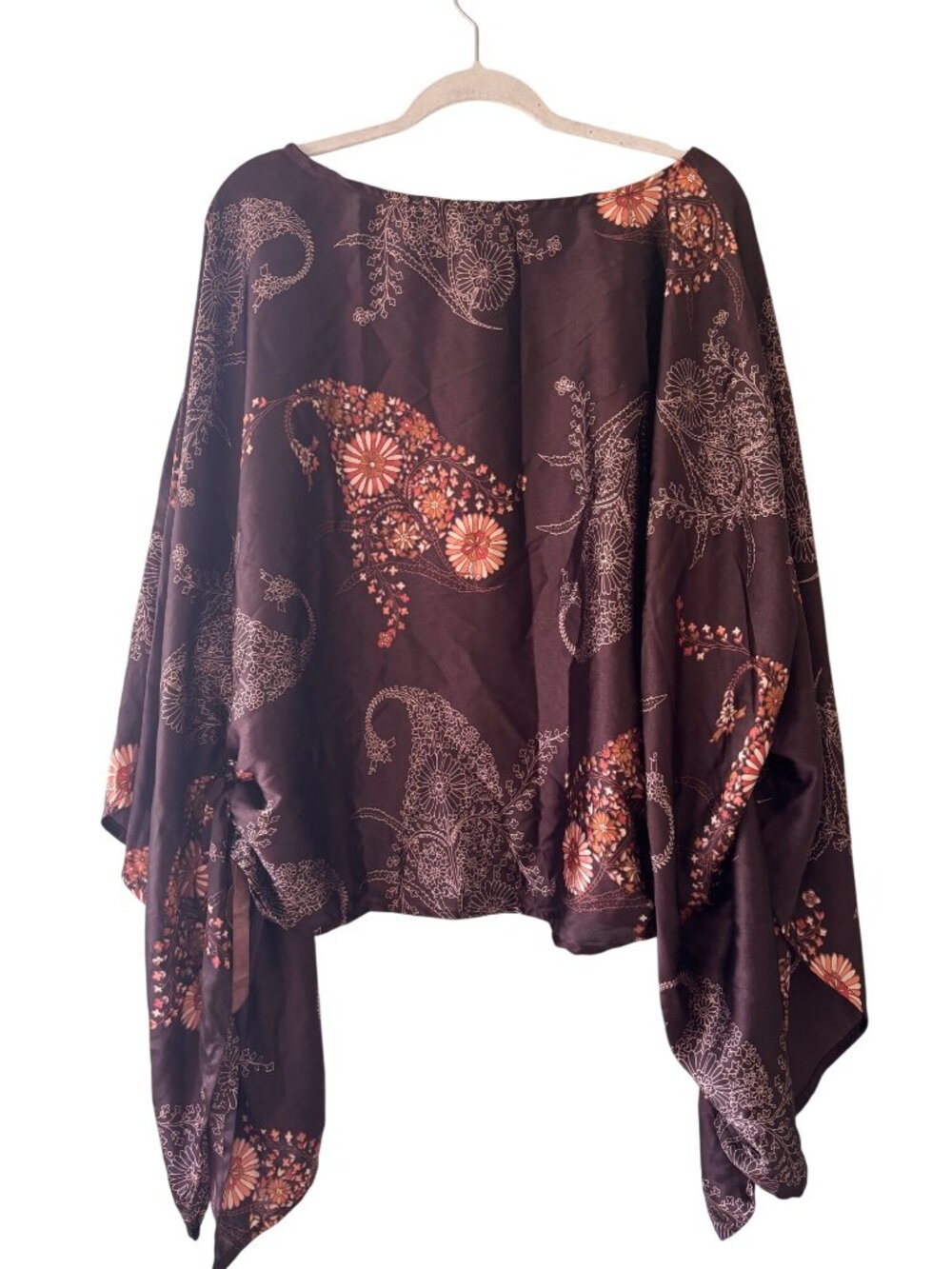 Zero Zero Womens Satin Embellished Floral Paisley Brown Asymmetric Hem Top
